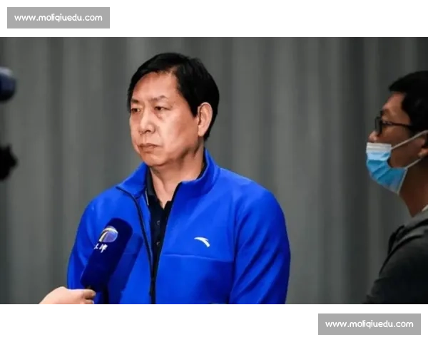 天津女排鏖战八一关键三局成转折 王宝泉临场调度引发热议
